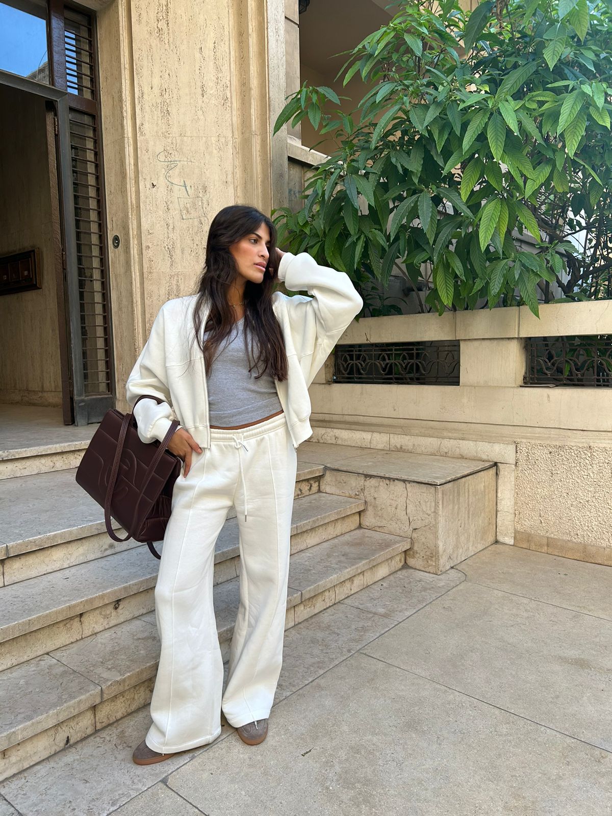 White Lounge Set