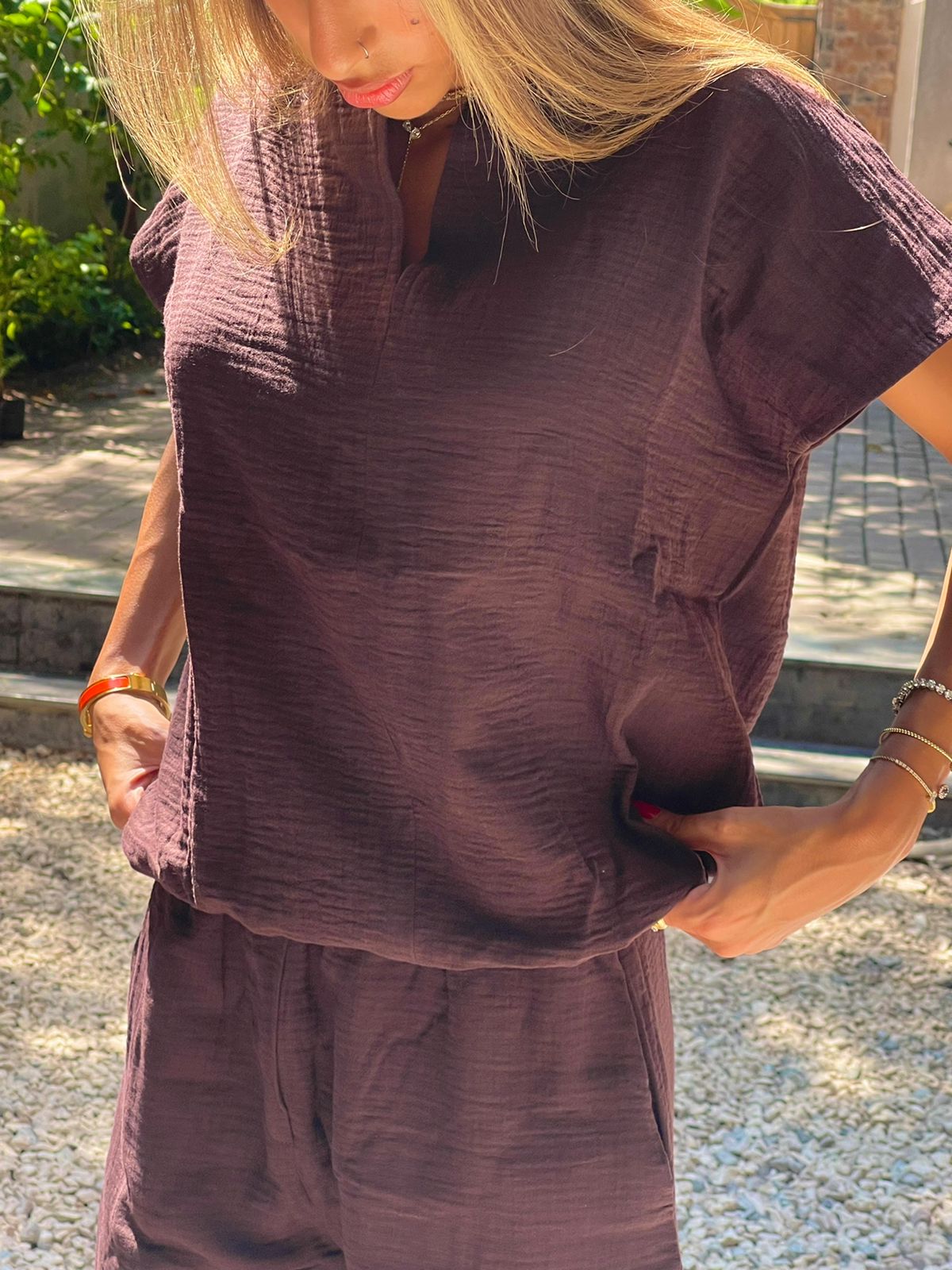 brown linen set