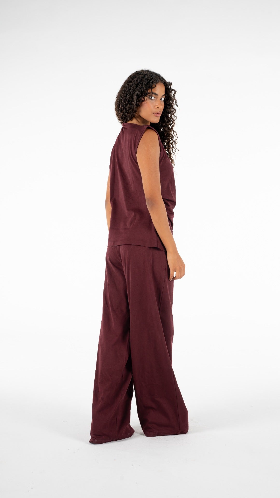 Burgundy lounge set