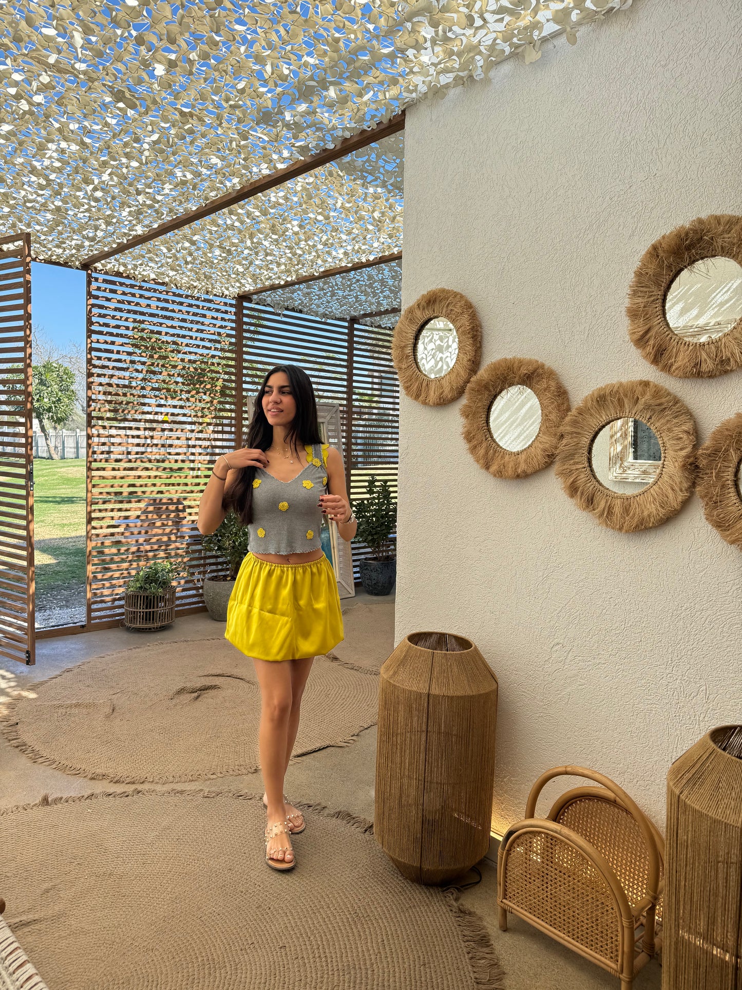 la vie en jaune skirt