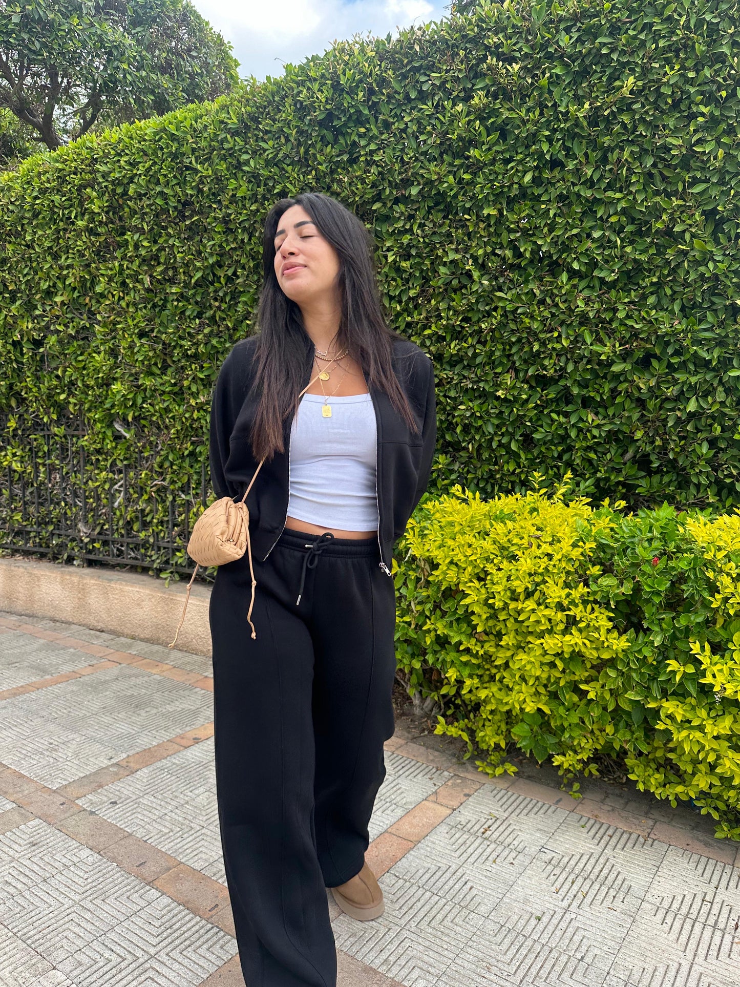 black lounge set