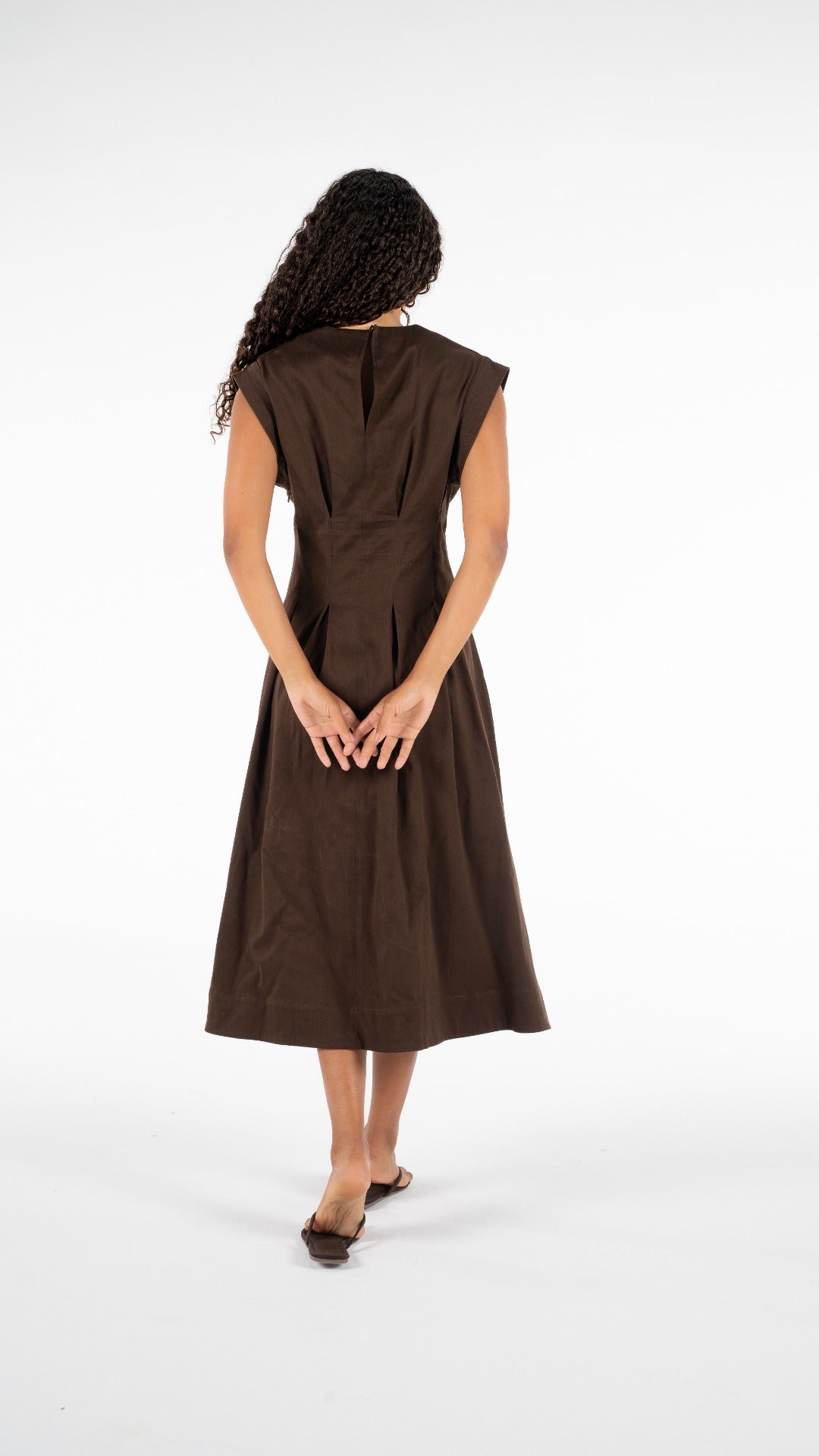 Contour dress in Brown